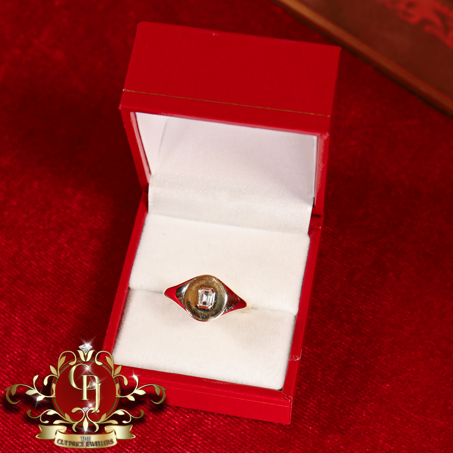 9ct Gents Signet Ring with Genuine Diamonds | The Cut Price Jewellers
