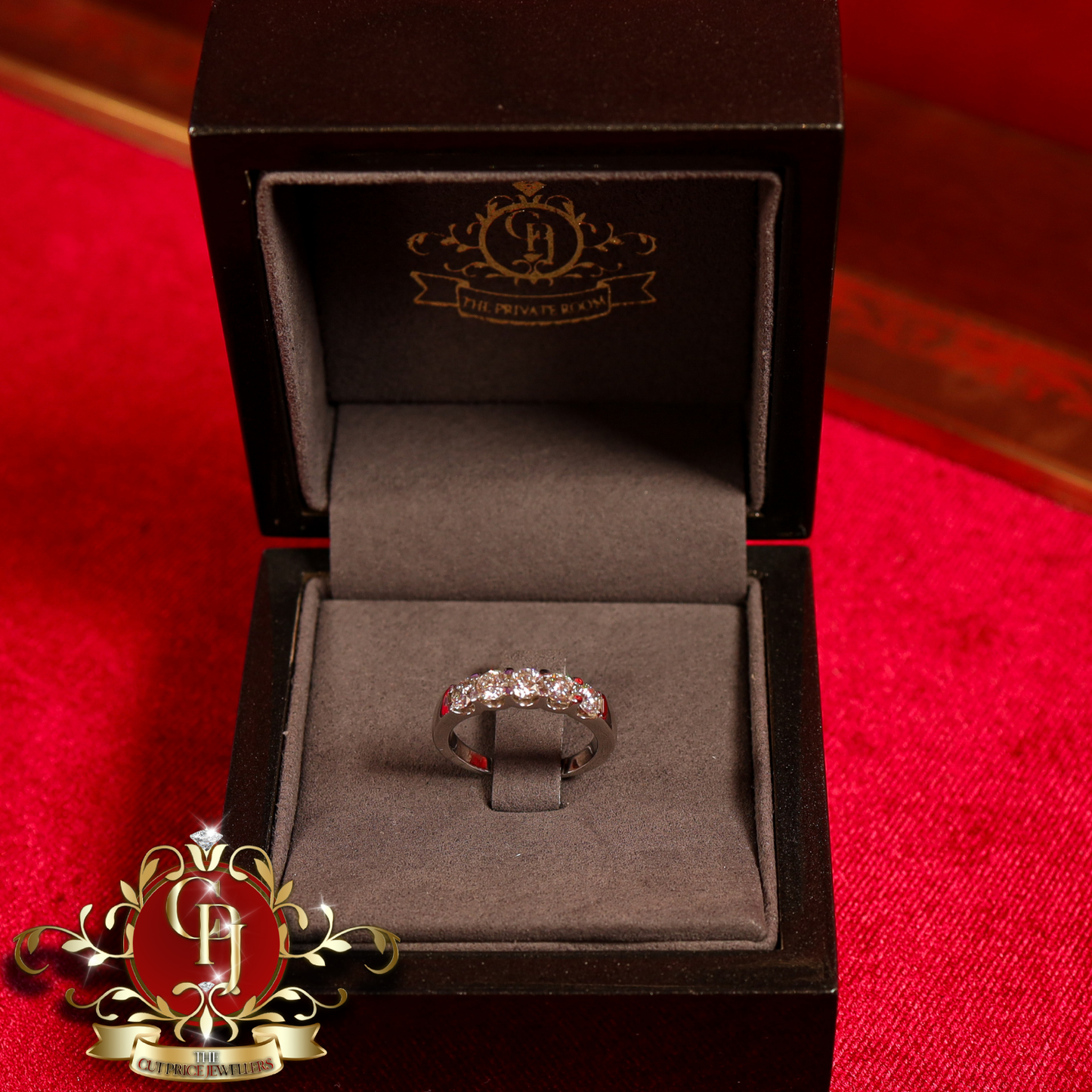18ct White Gold Ring with 1ct Lab Grown Diamonds | The Cut Price Jewellers