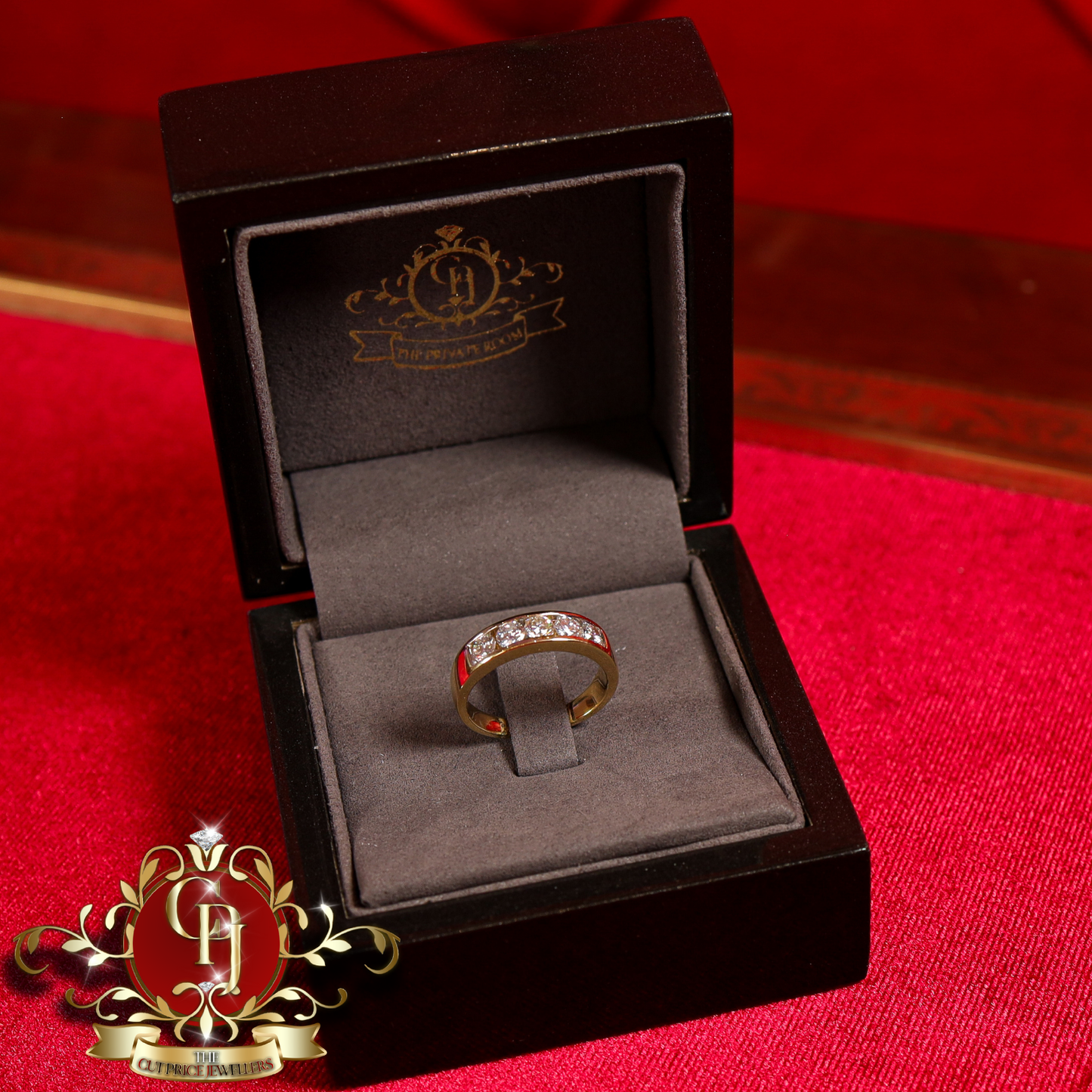 18ct Gold Ring | The Cut Price Jewellers