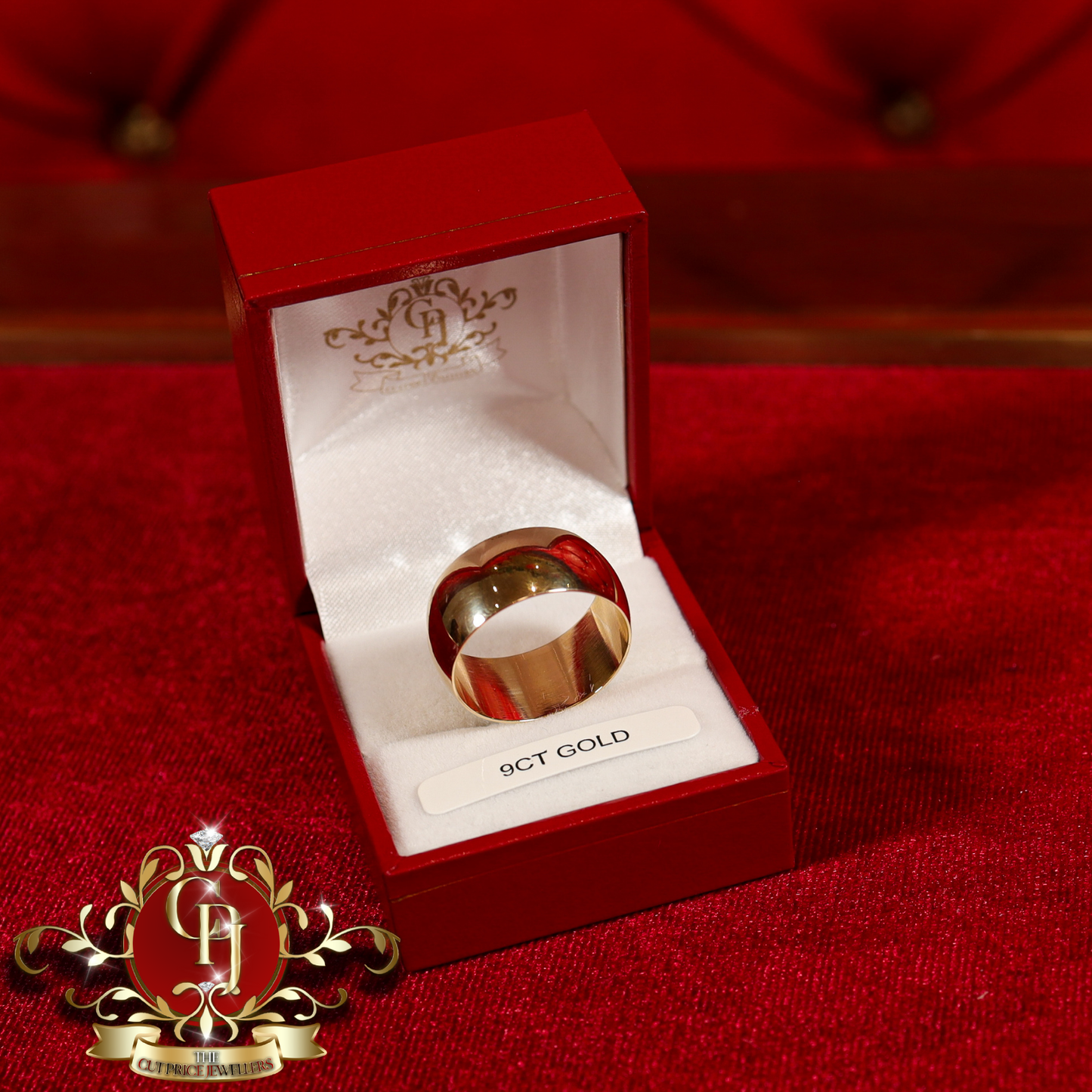 9ct Gold Gentleman's Wedding Ring | The Cut Price Jewellers