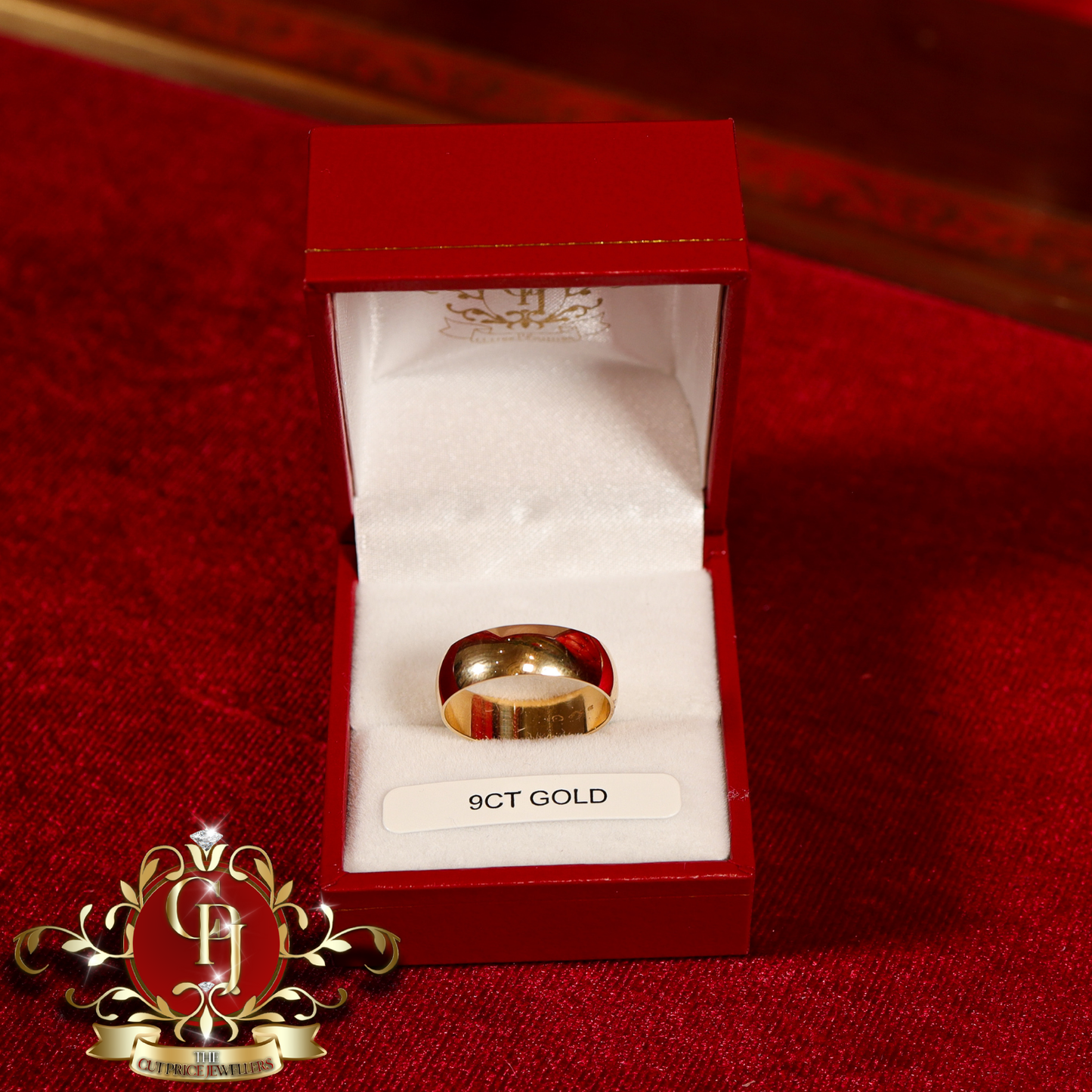 9ct Gold Gentleman's Wedding Ring | The Cut Price Jewellers