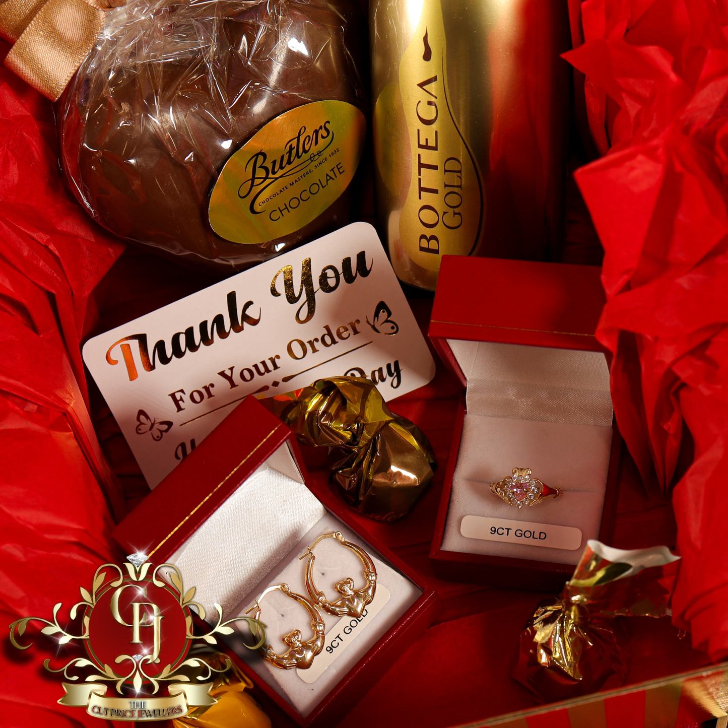 "Claddagh" Gift Box (9ct Gold with Pink Cubic Zirconia) | The Cut Price Jewellers