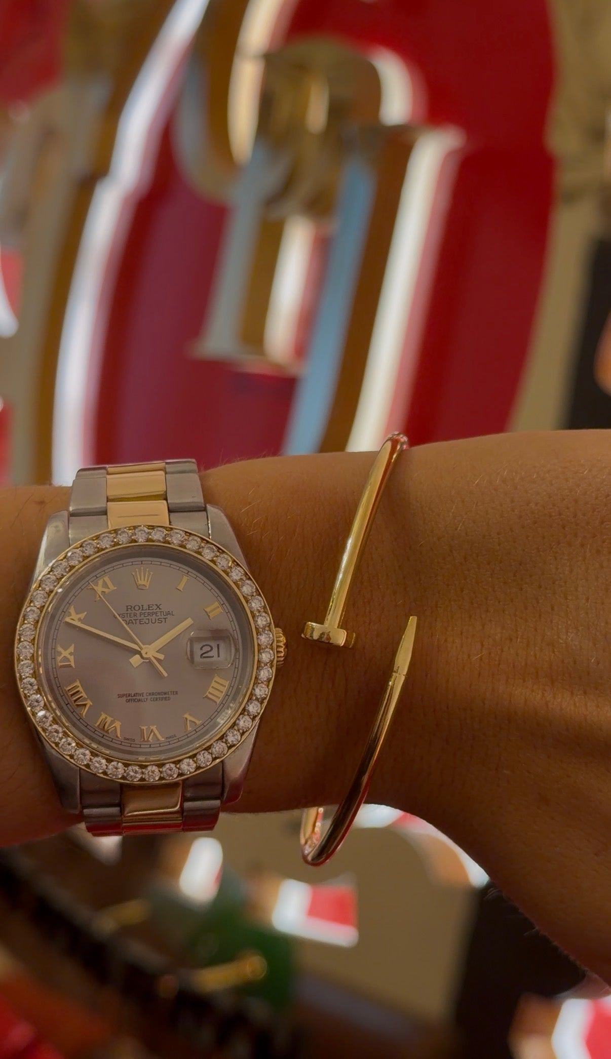 The Straight Nail Bangle