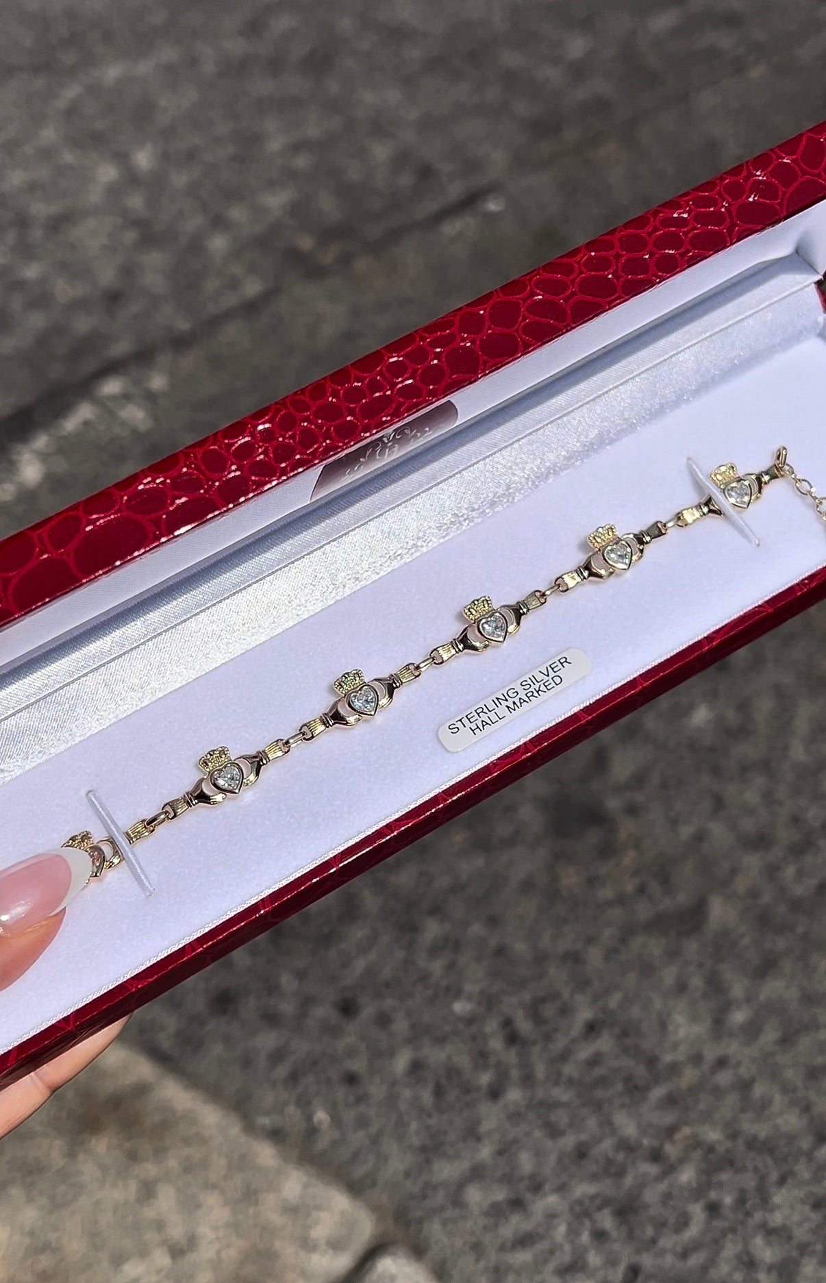 Maeve Claddagh Bracelet