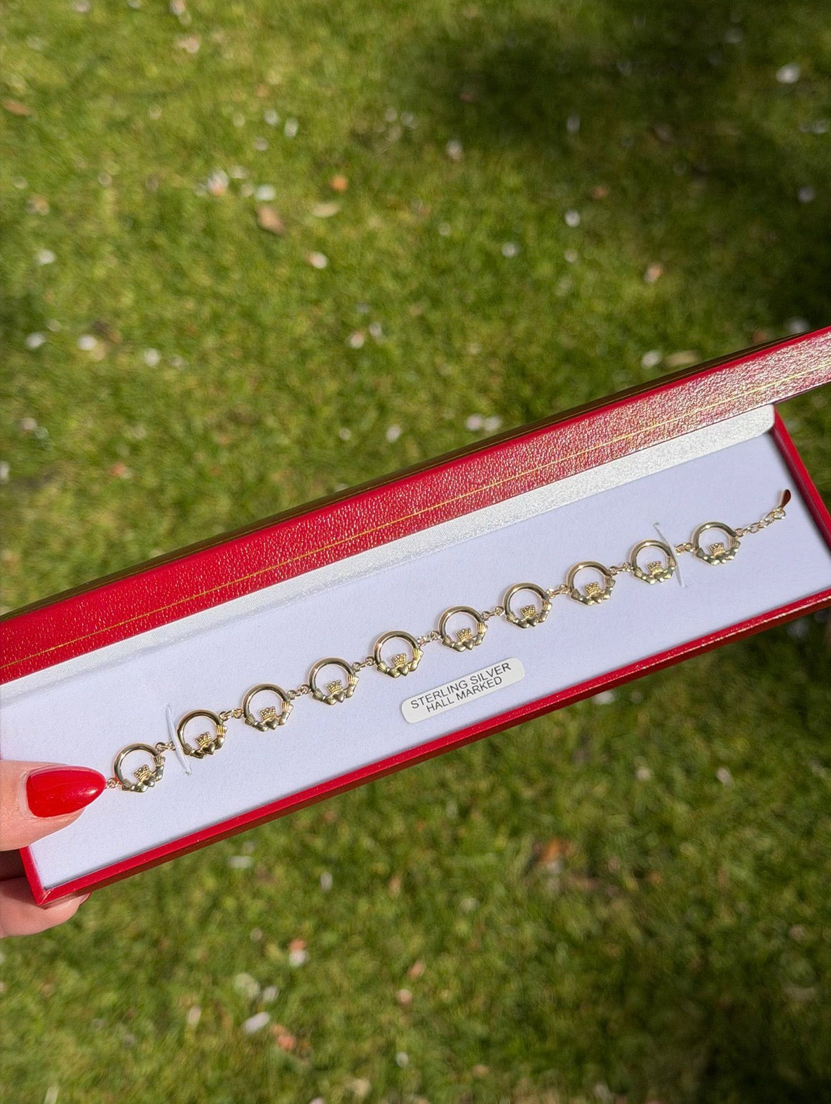 Aoife Claddagh Bracelet
