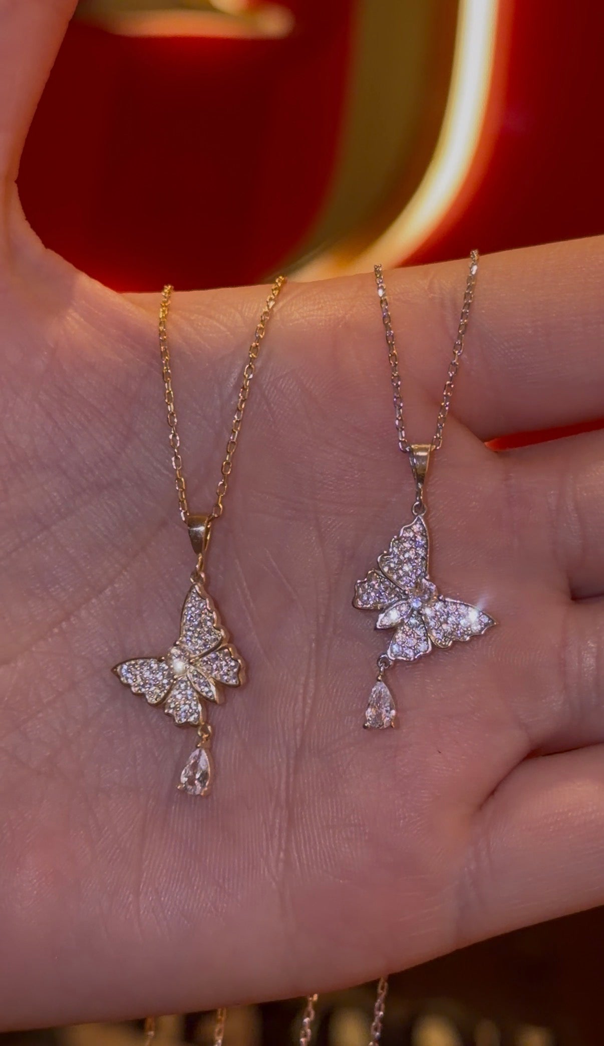 The Dolly Butterfly Chain