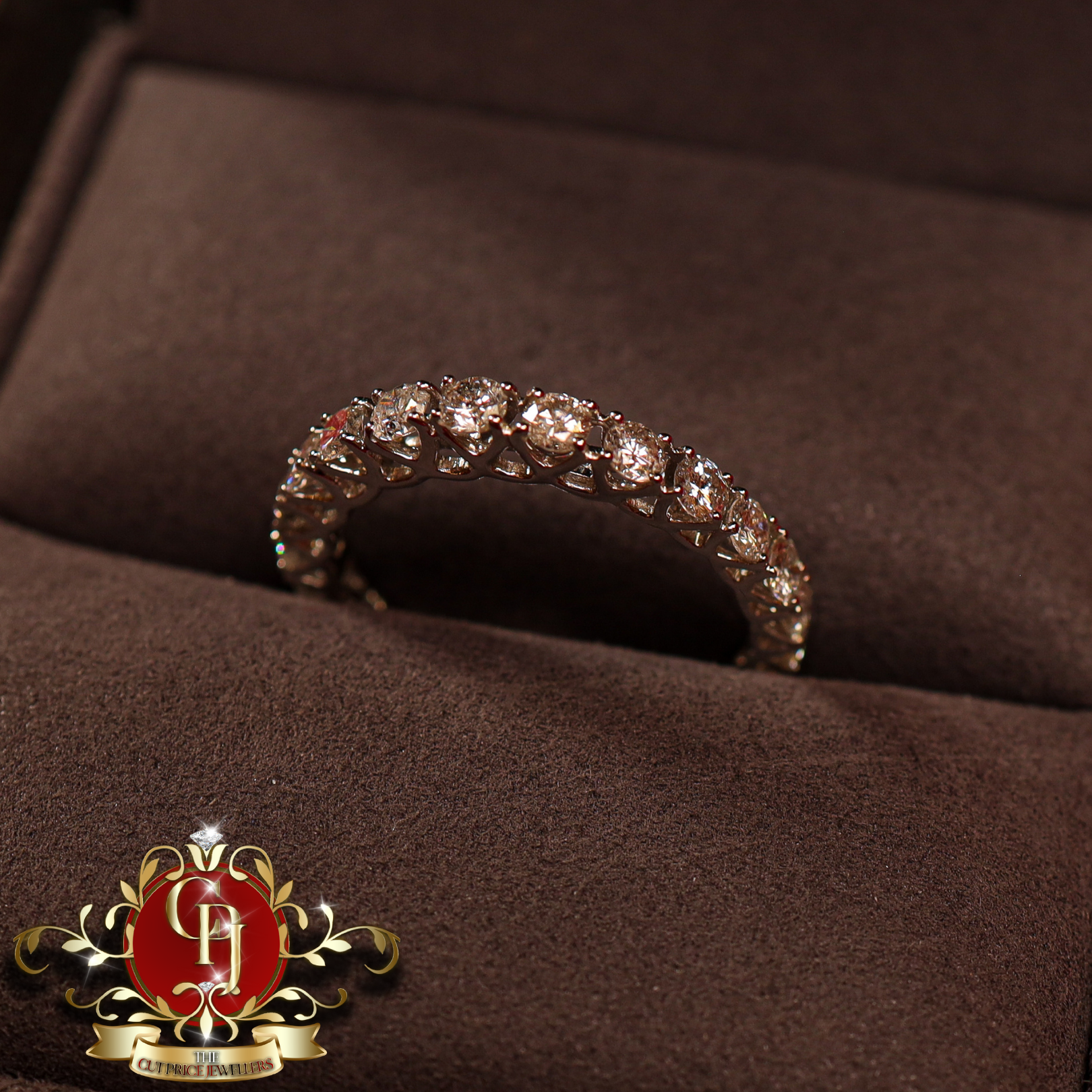 14ct White Gold Ring with 1ct Genuine Diamonds