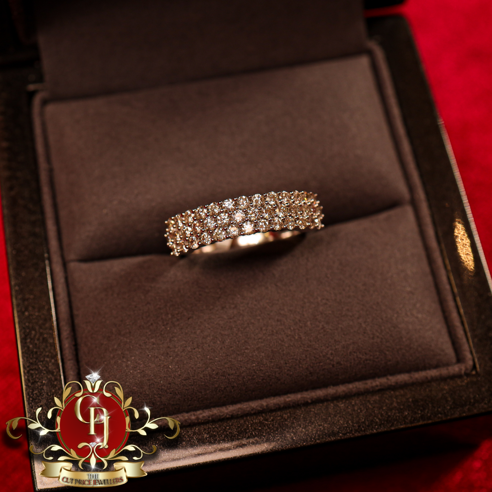 9ct White Gold Ring with 1ct Genuine Diamonds