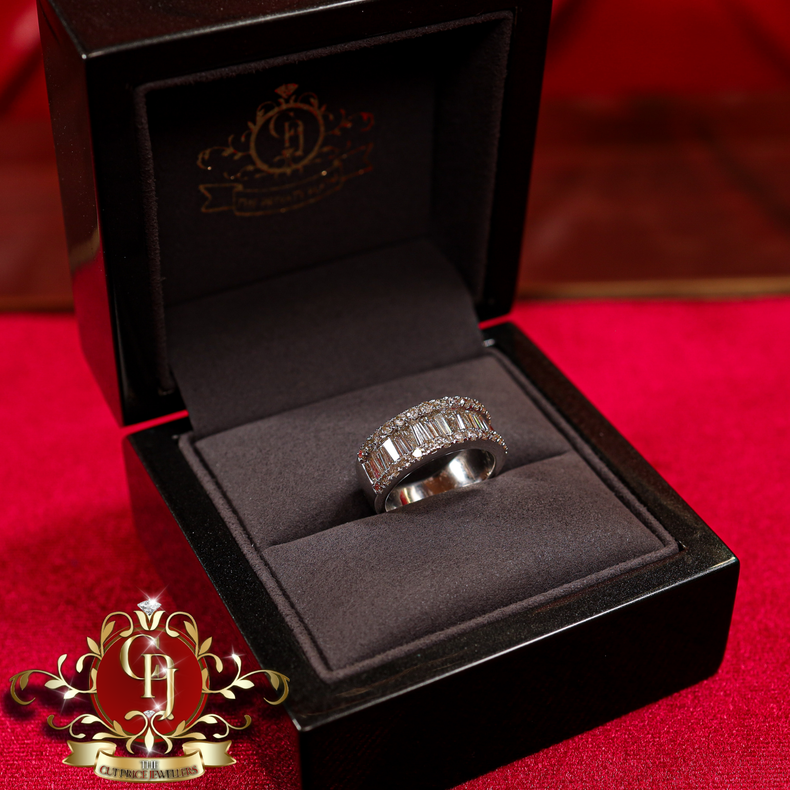 14ct White Gold Ring with 2ct Genuine Diamonds