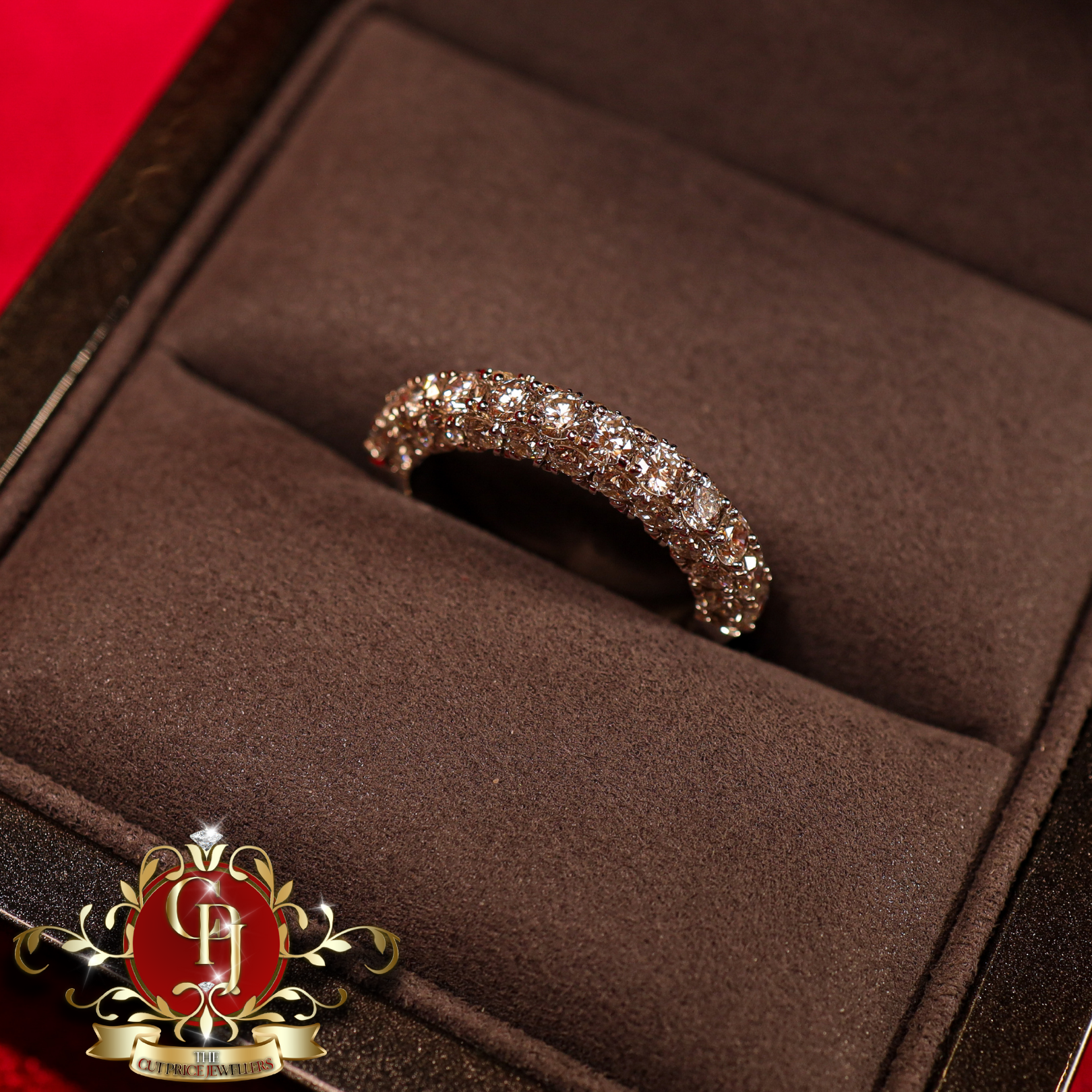 18ct White Gold Ring with 2ct Genuine Diamonds