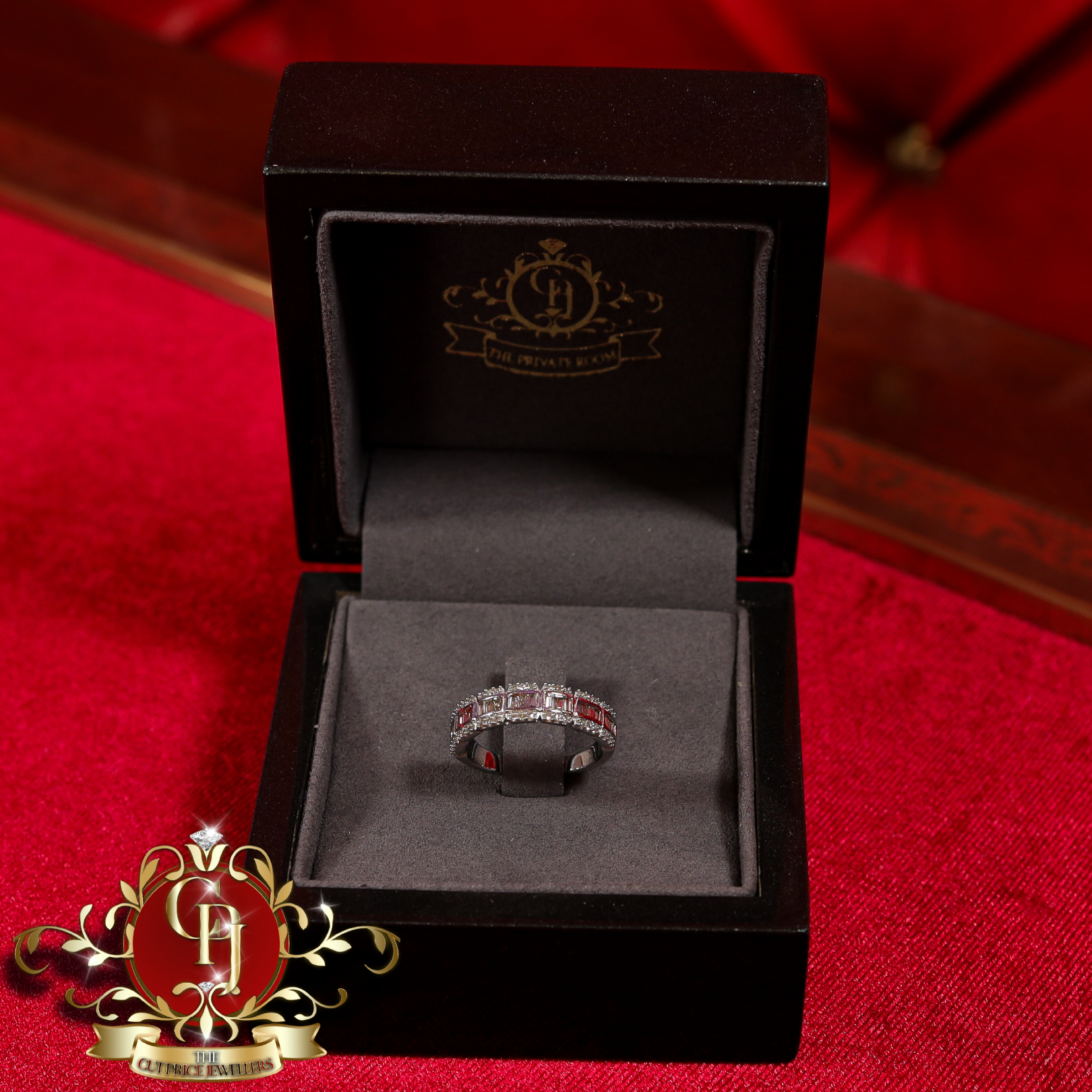 14ct White Gold Ring with 0.5ct Genuine Diamonds