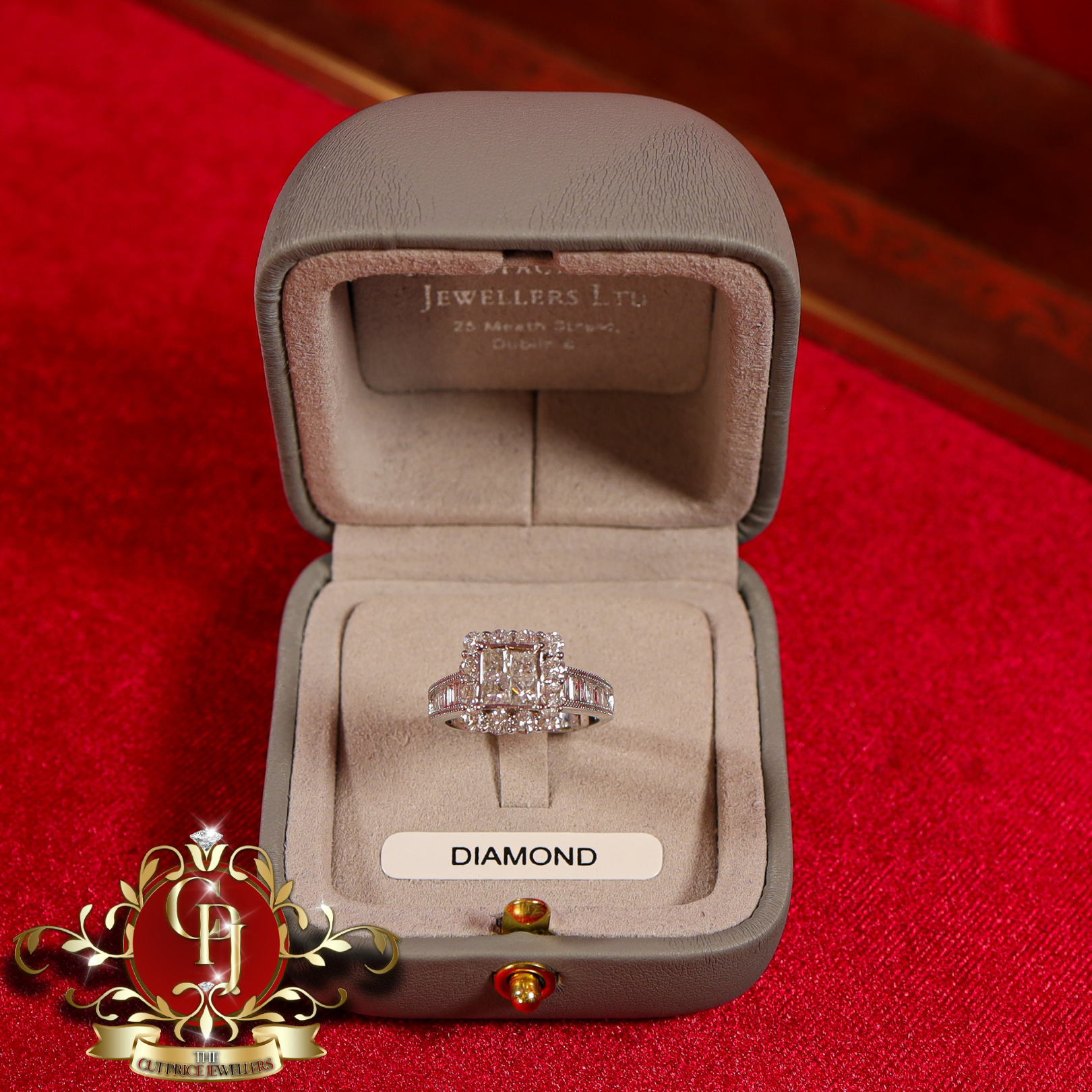 14ct White Gold Ring with 2ct Genuine Diamonds