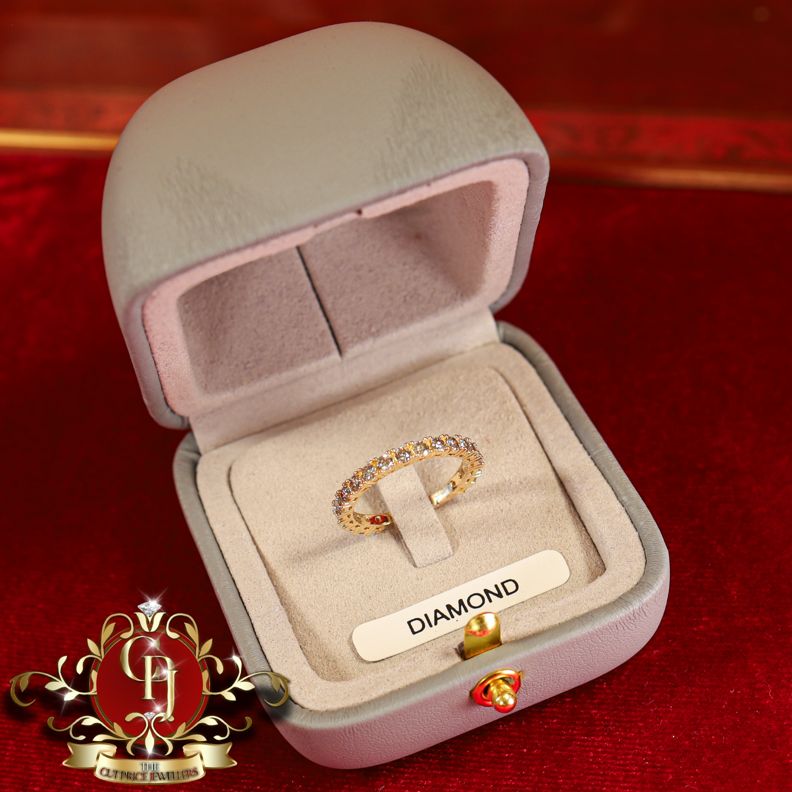 14ct Gold Ring with Genuine Diamonds