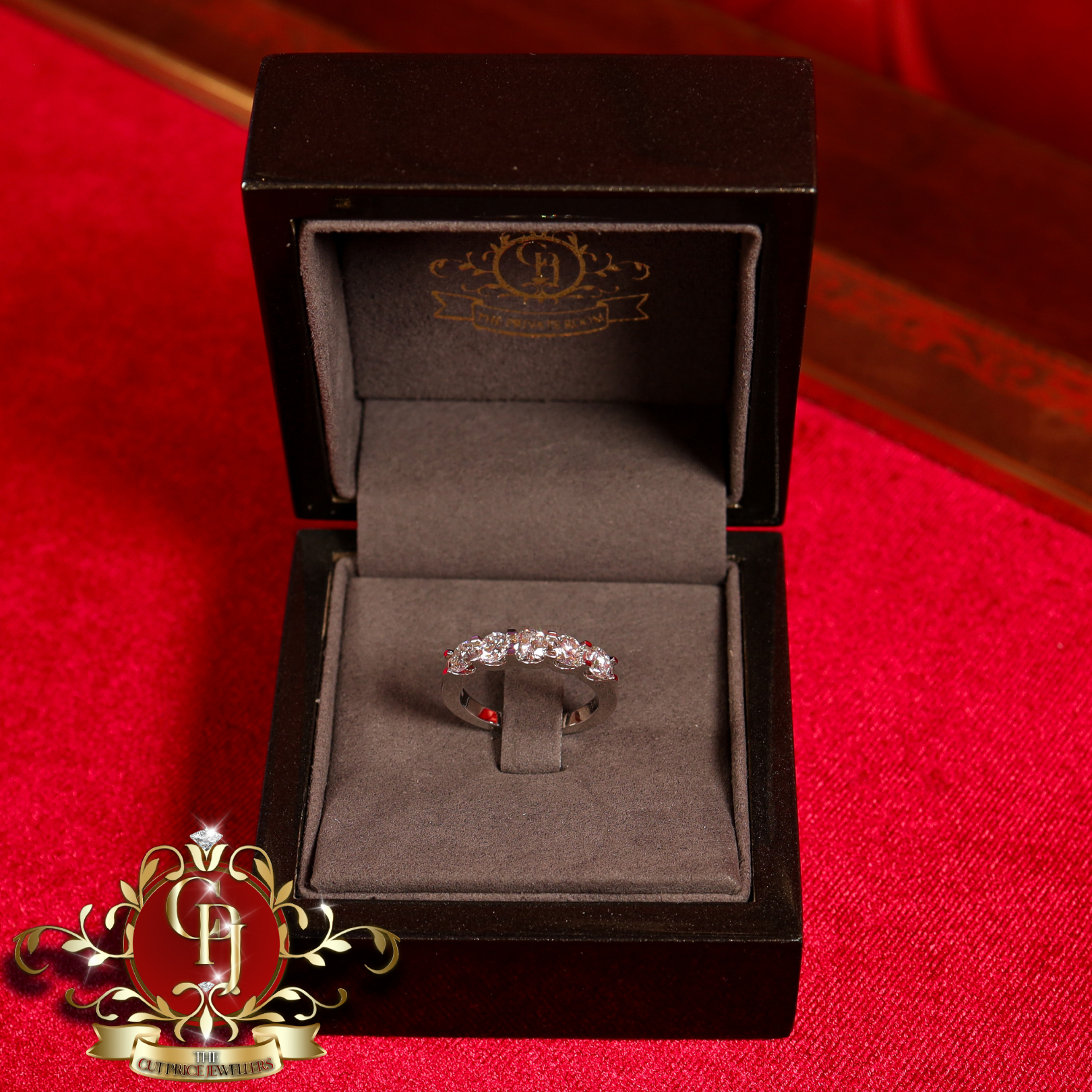 18ct White Gold Ring with 1.56ct Lab Grown Diamonds