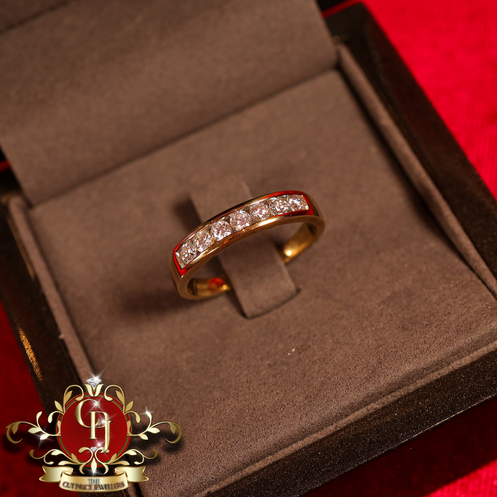 9ct Gold Ring with 0.58ct Lab Grown Diamonds