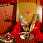 "Claddagh" Gift Box (9ct Gold with Green Cubic Zirconia)