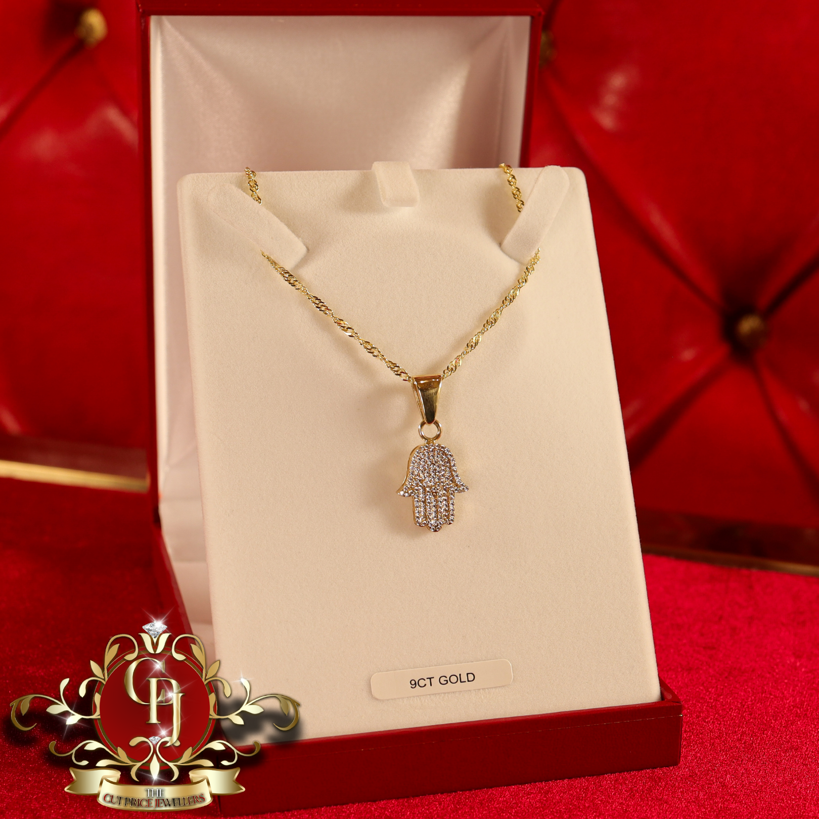 9ct Gold Hamsa with Prince of Wales Chain