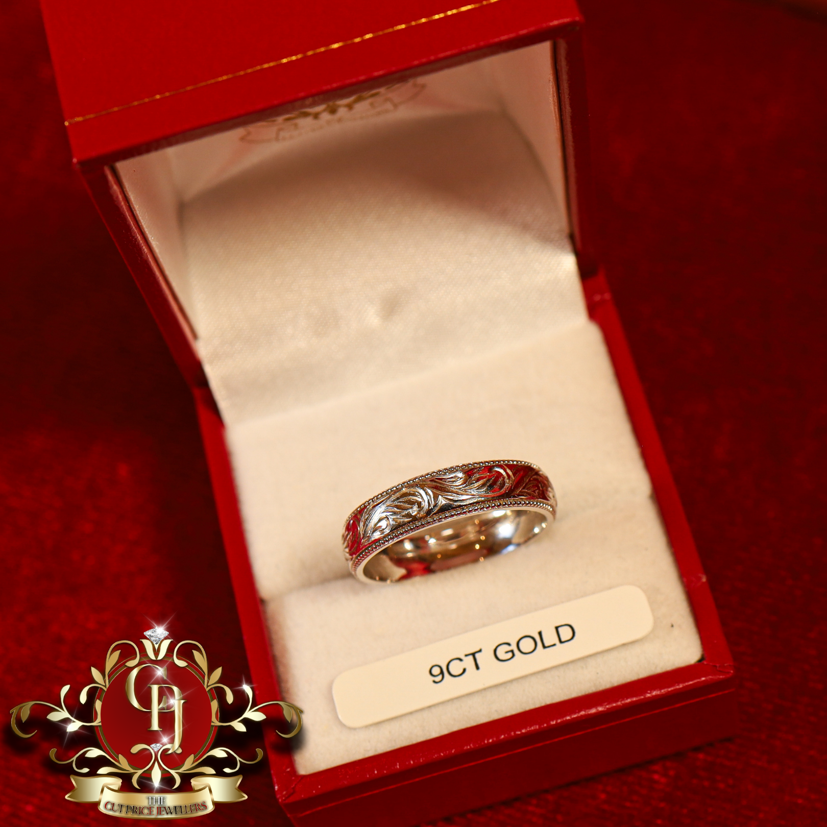 9ct White Gold Engraved Wedding Ring