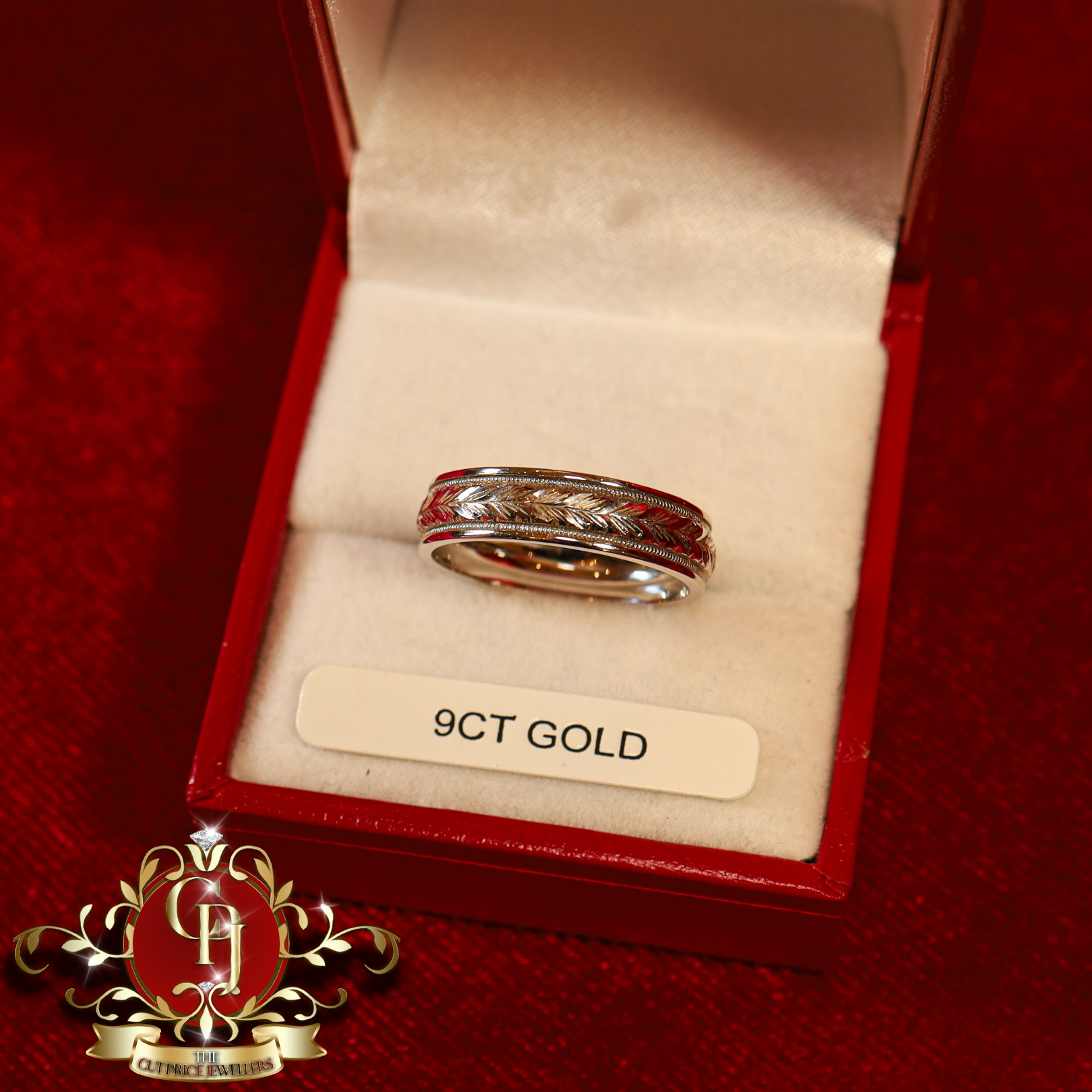 9ct White Gold Engraved Wedding Ring