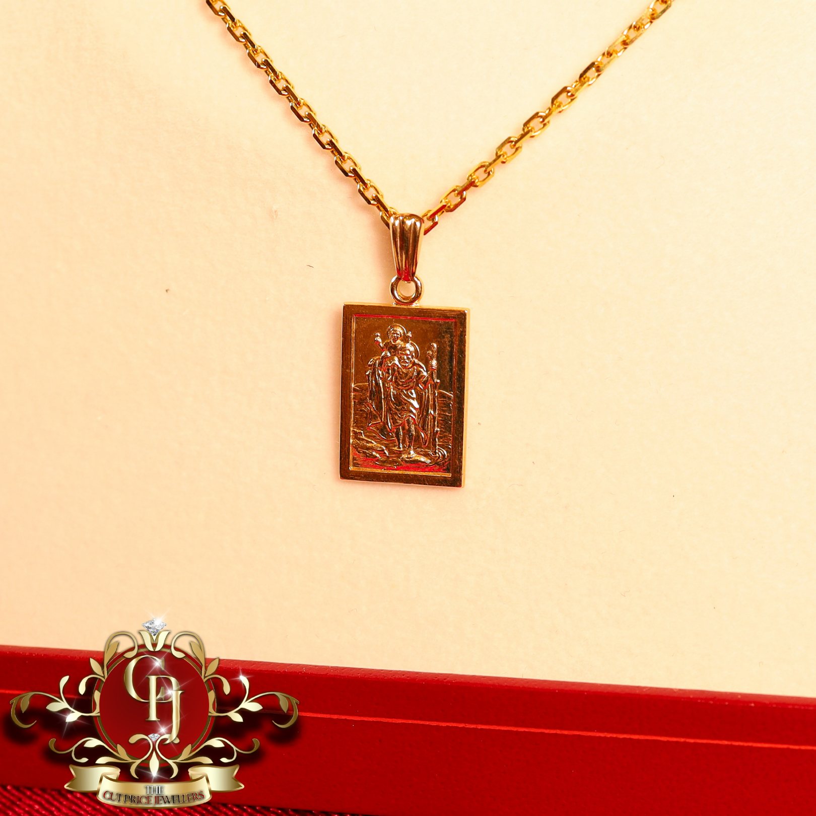 9ct Gold Gentlemen's St. Christopher Pendant with Chain