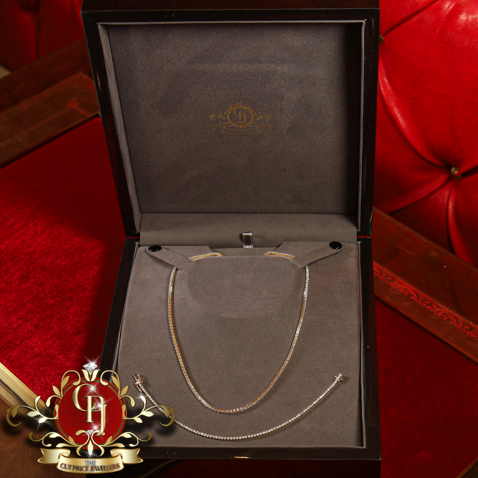 14ct Gold Tennis Set with 10ct Diamonds