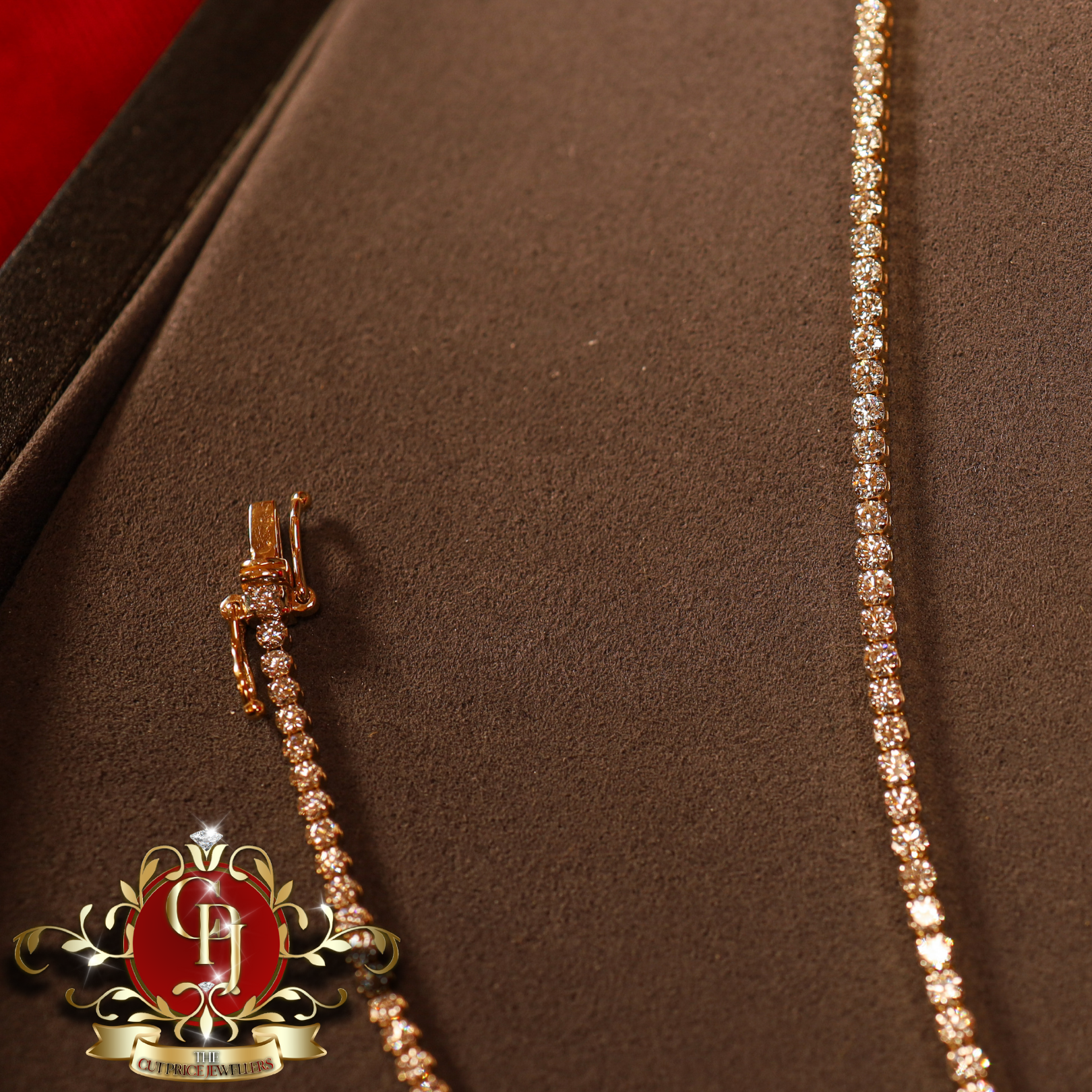 14ct Gold Tennis Set with 10ct Diamonds