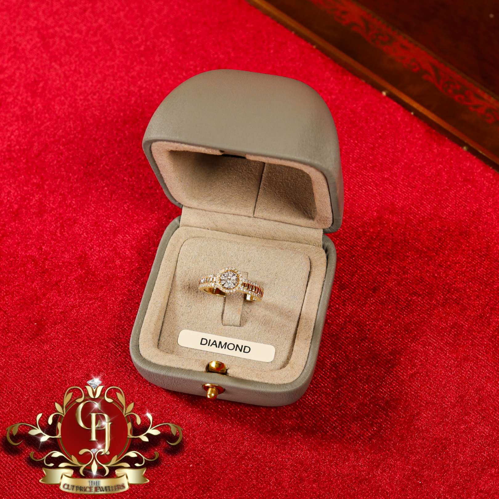 10ct Gold Ring "Demeter" with Genuine Diamonds