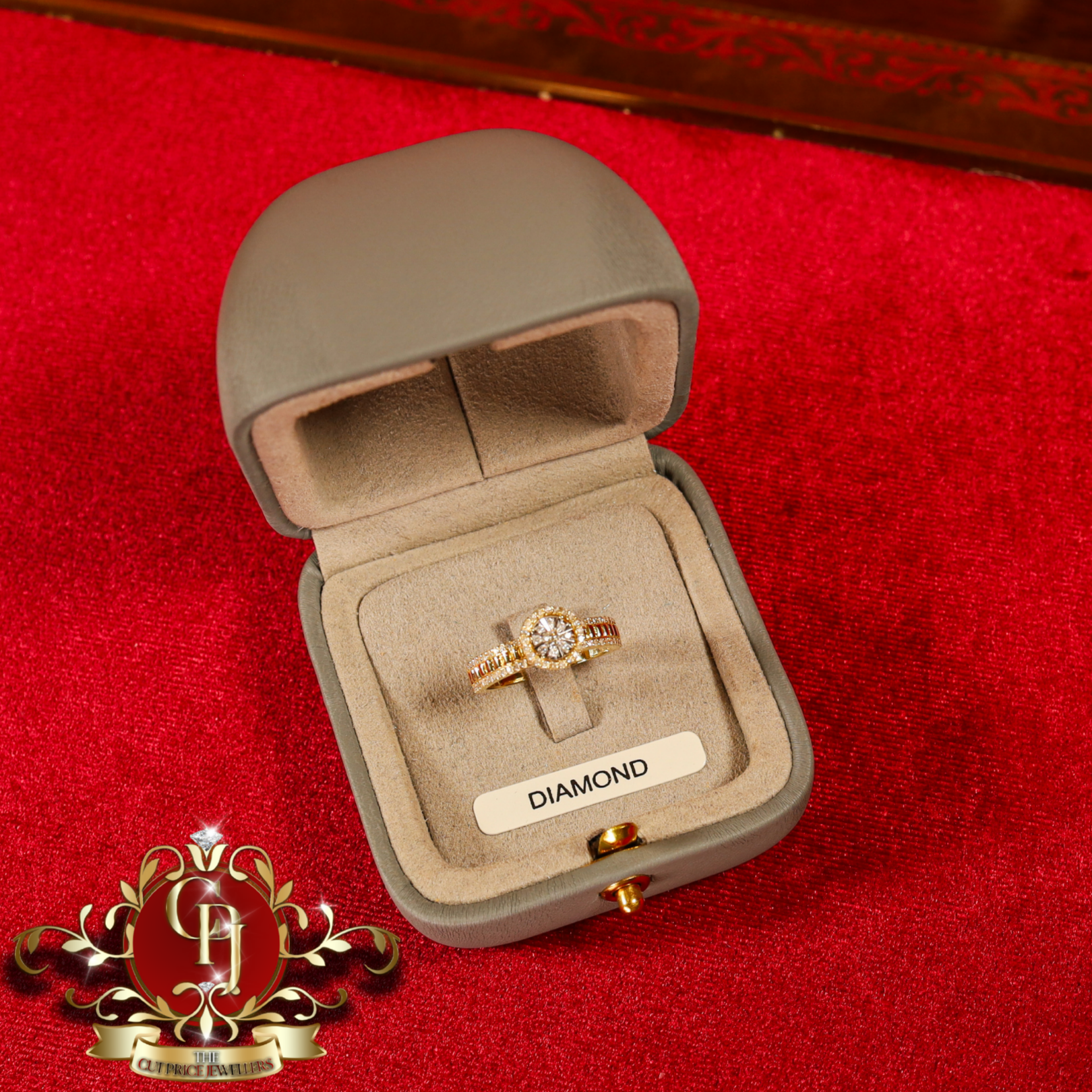 10ct Gold Ring "Demeter" with Genuine Diamonds