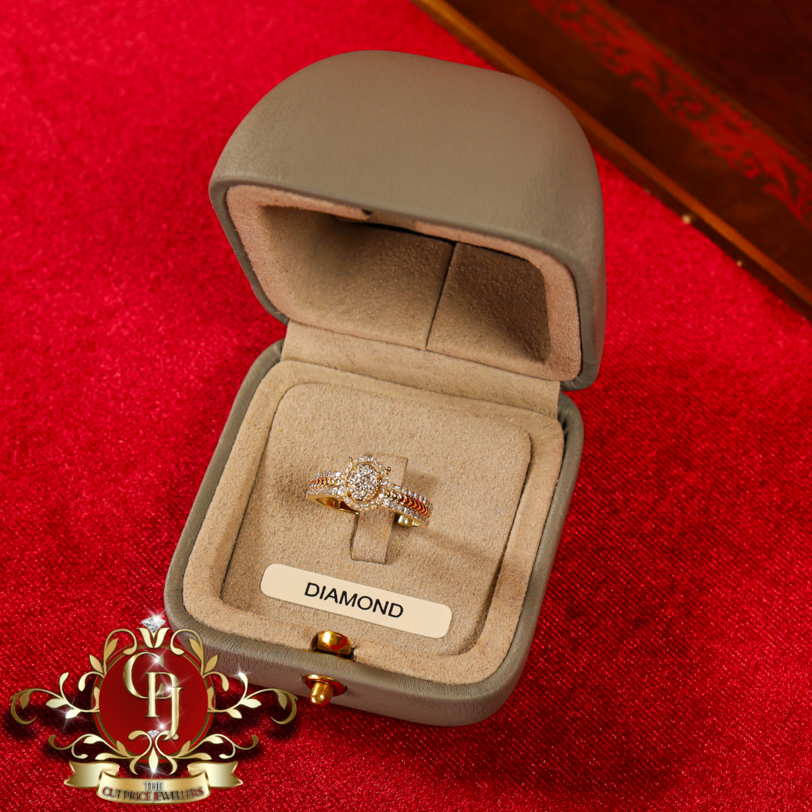 10ct Gold Ring "Hebe" with Genuine Diamonds