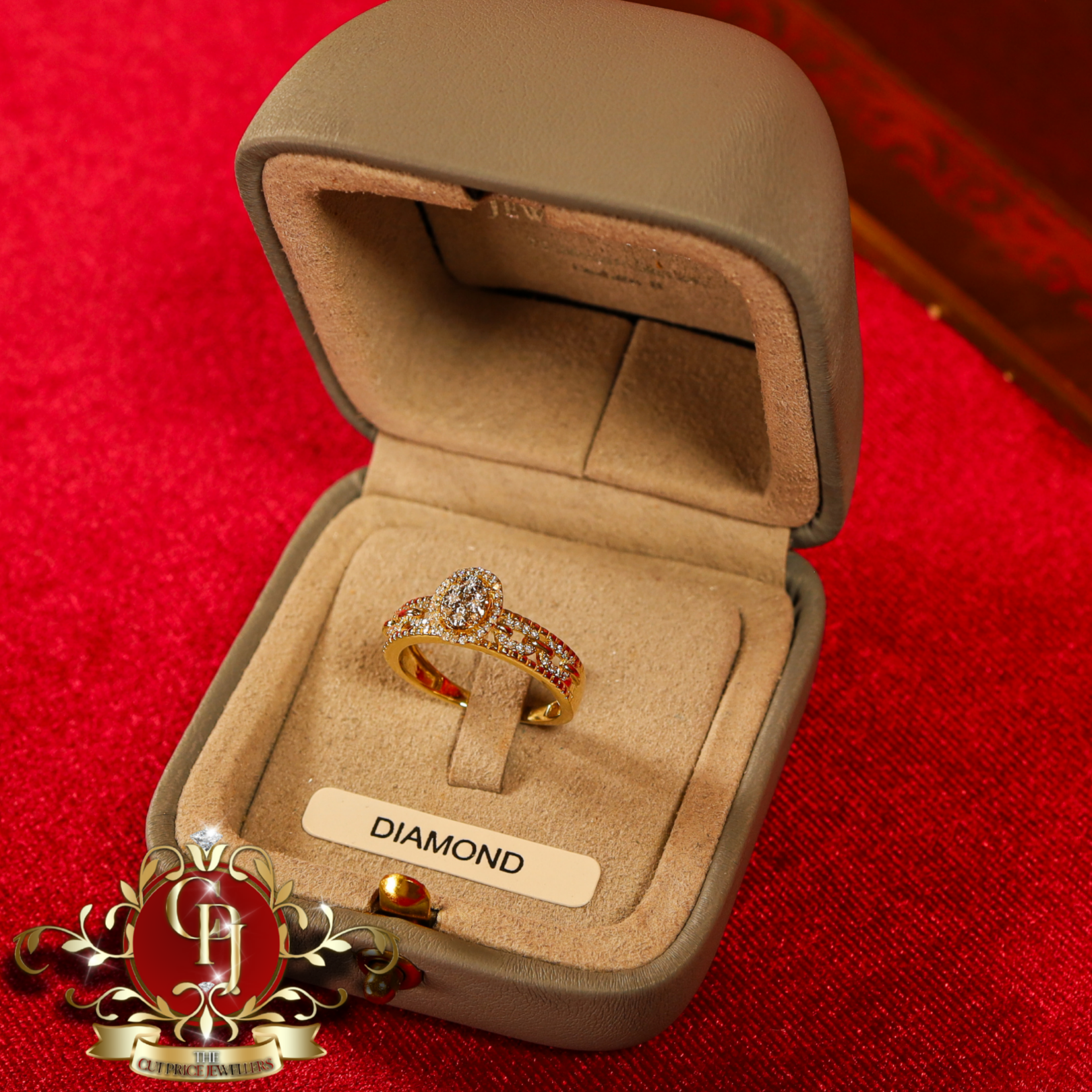 10ct Gold Ring "Calliope" with Genuine Diamonds