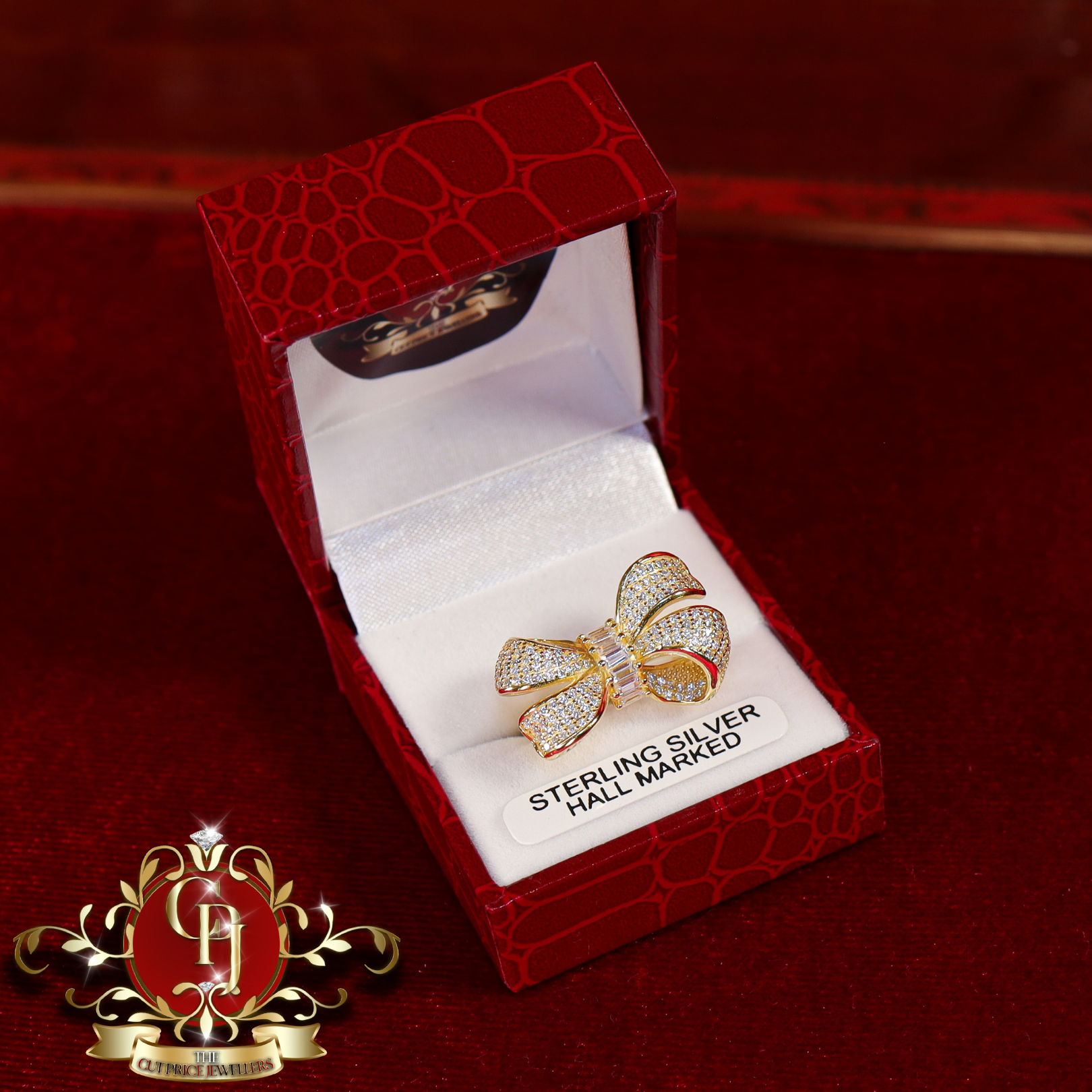 CHRISTMAS DROP Bow Ring (Gold-Plated with Cubic Zirconia)