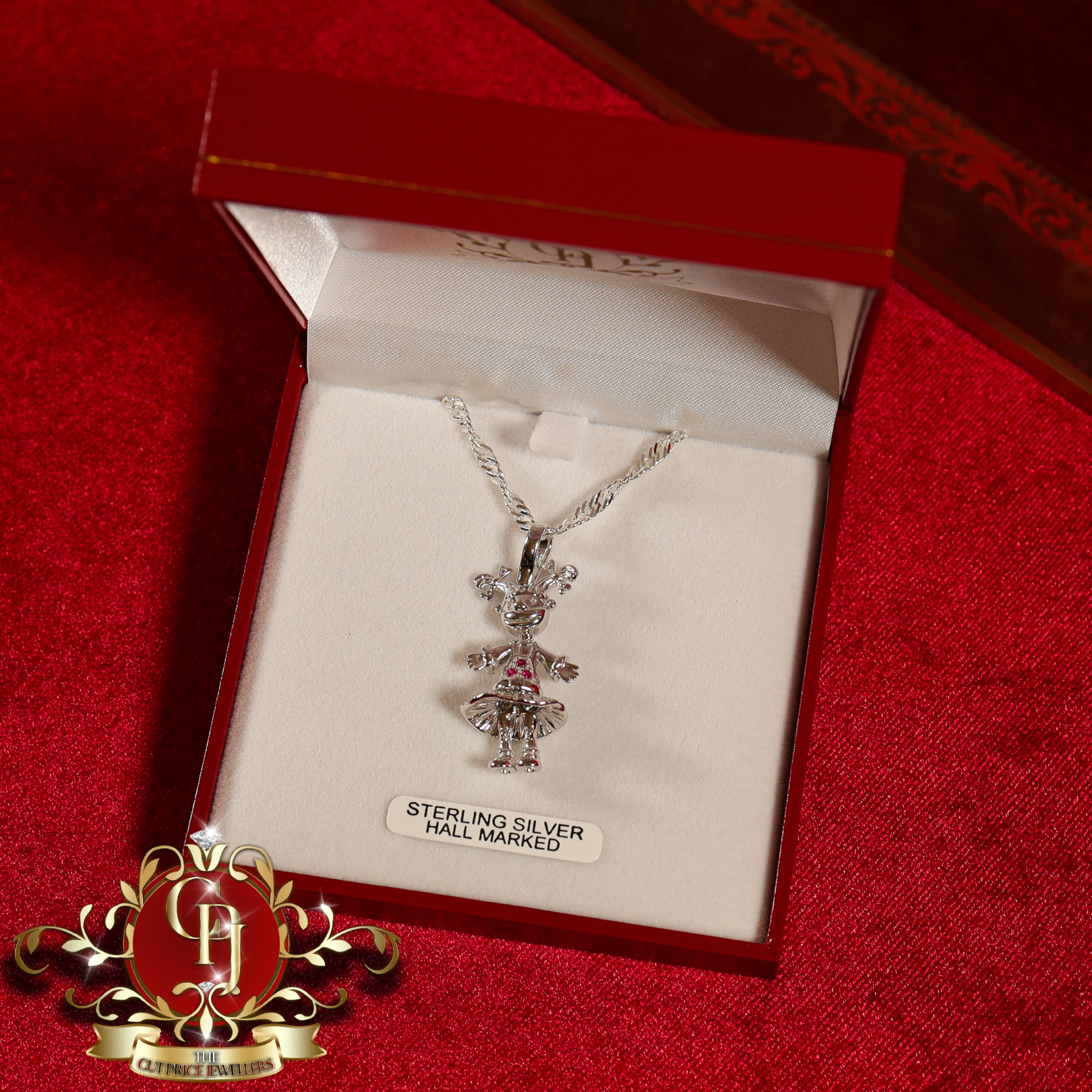The Pendant & Prince of Wales Chain | The Cut Price Jewellers