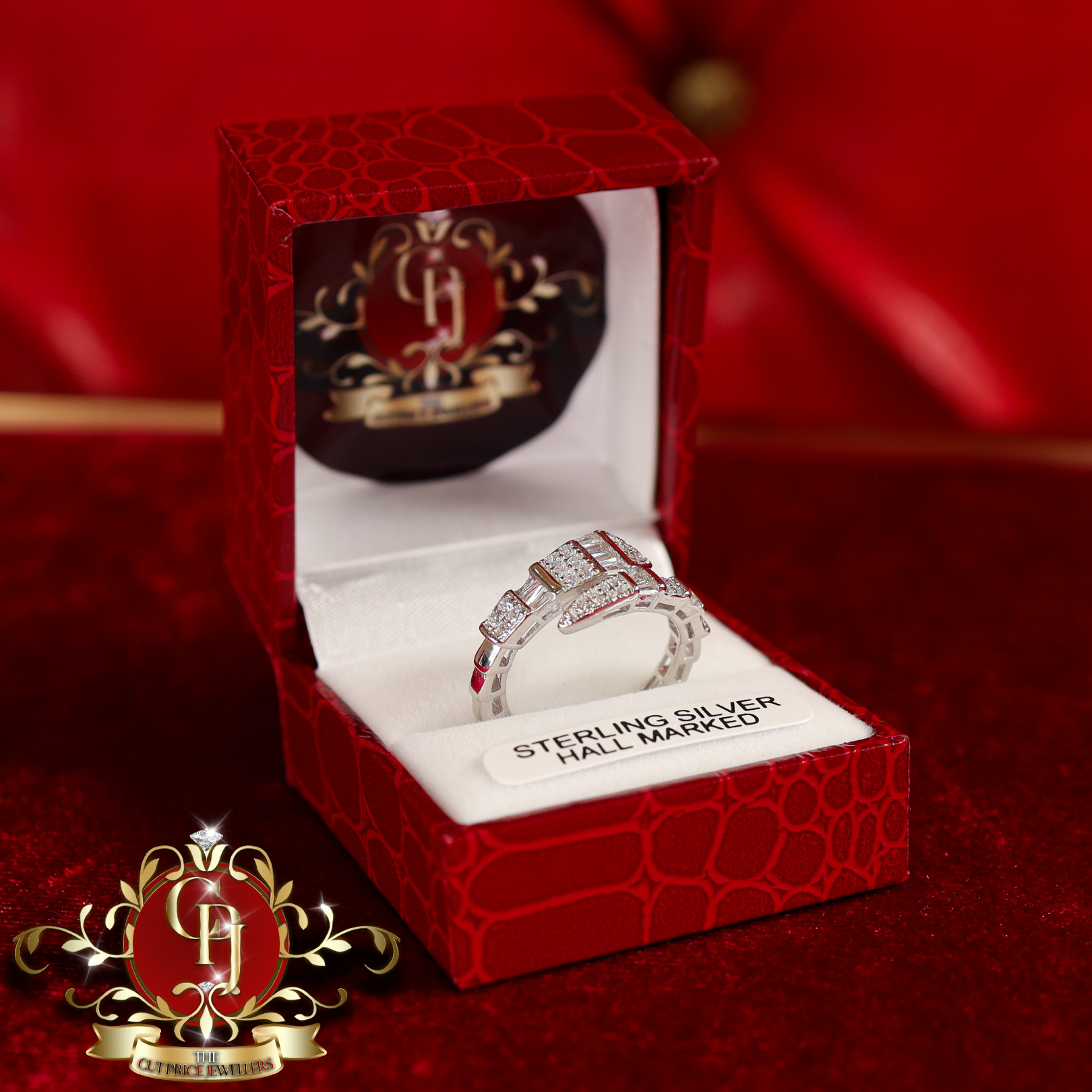 The "Vera" Ring