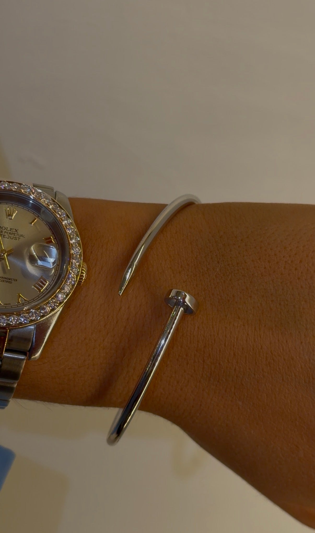 The Straight Nail Bangle