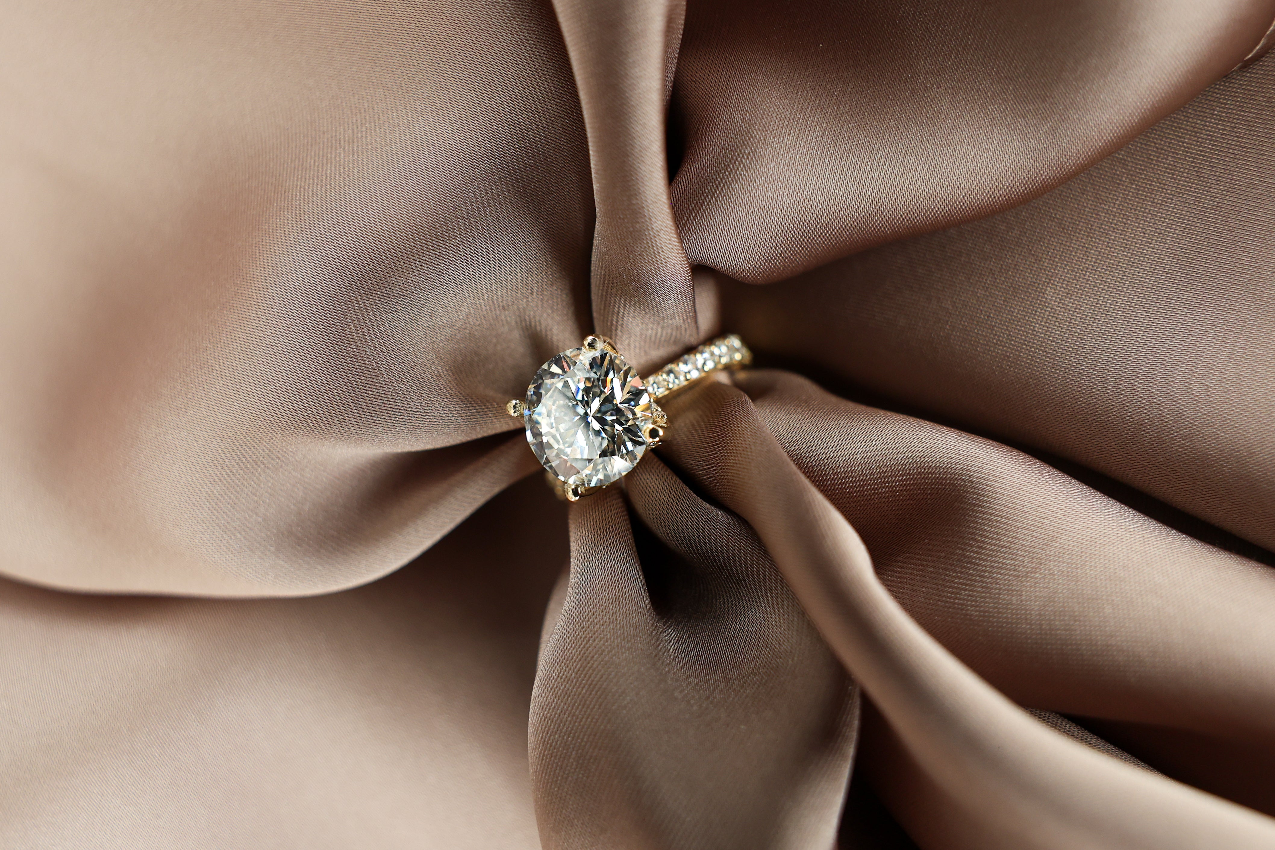 The Scarlett Ring Yellow Gold