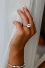 The Scarlett Ring White Gold
